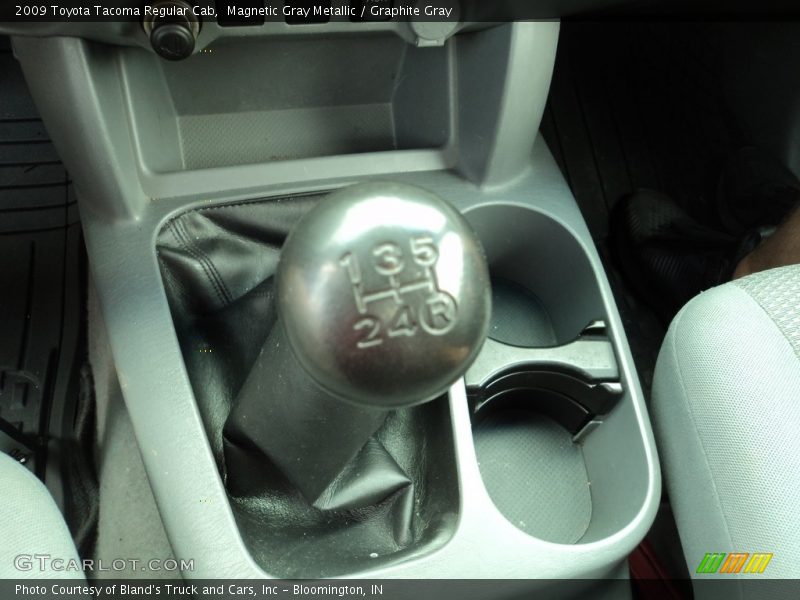 Magnetic Gray Metallic / Graphite Gray 2009 Toyota Tacoma Regular Cab