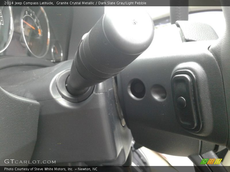 Granite Crystal Metallic / Dark Slate Gray/Light Pebble 2014 Jeep Compass Latitude