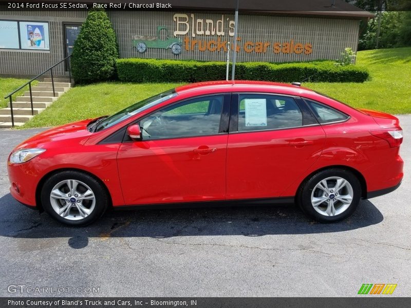 Race Red / Charcoal Black 2014 Ford Focus SE Sedan