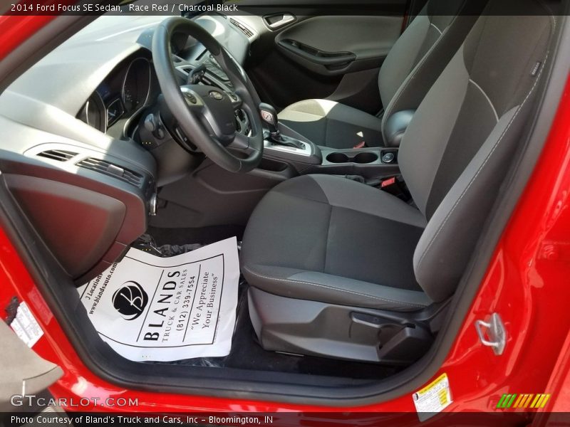Race Red / Charcoal Black 2014 Ford Focus SE Sedan