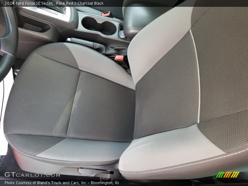 Race Red / Charcoal Black 2014 Ford Focus SE Sedan