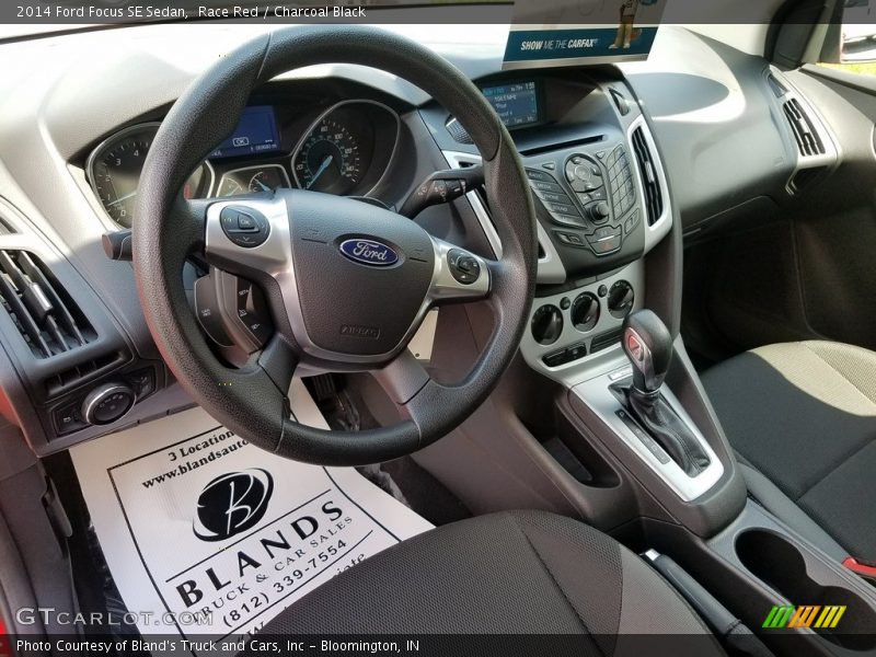 Race Red / Charcoal Black 2014 Ford Focus SE Sedan