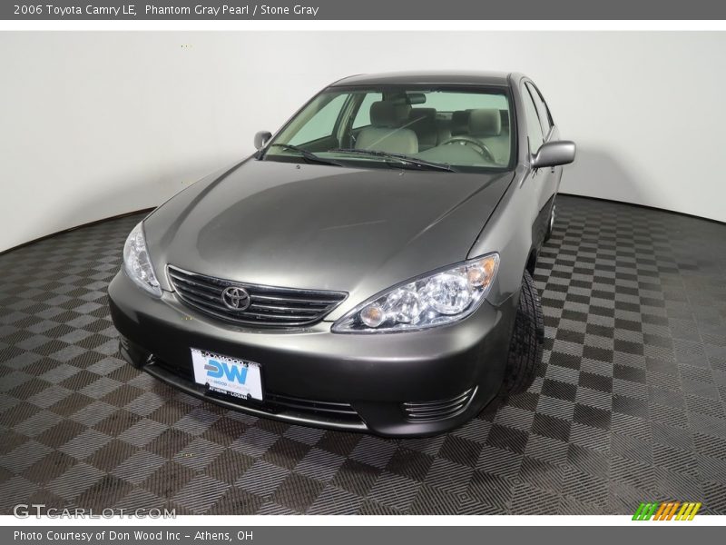 Phantom Gray Pearl / Stone Gray 2006 Toyota Camry LE