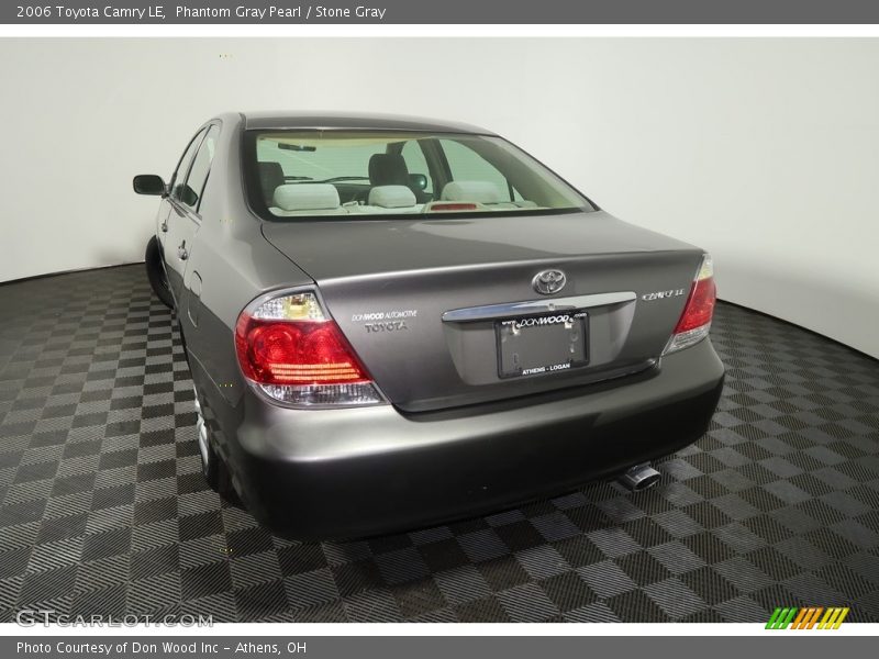 Phantom Gray Pearl / Stone Gray 2006 Toyota Camry LE