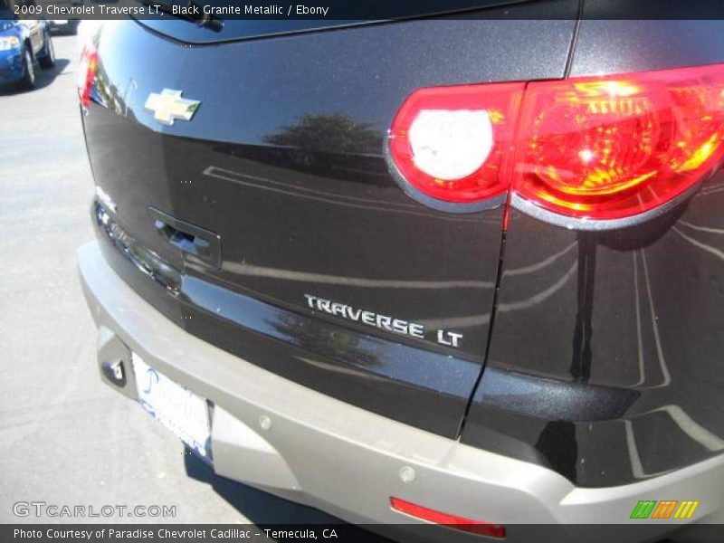 Black Granite Metallic / Ebony 2009 Chevrolet Traverse LT