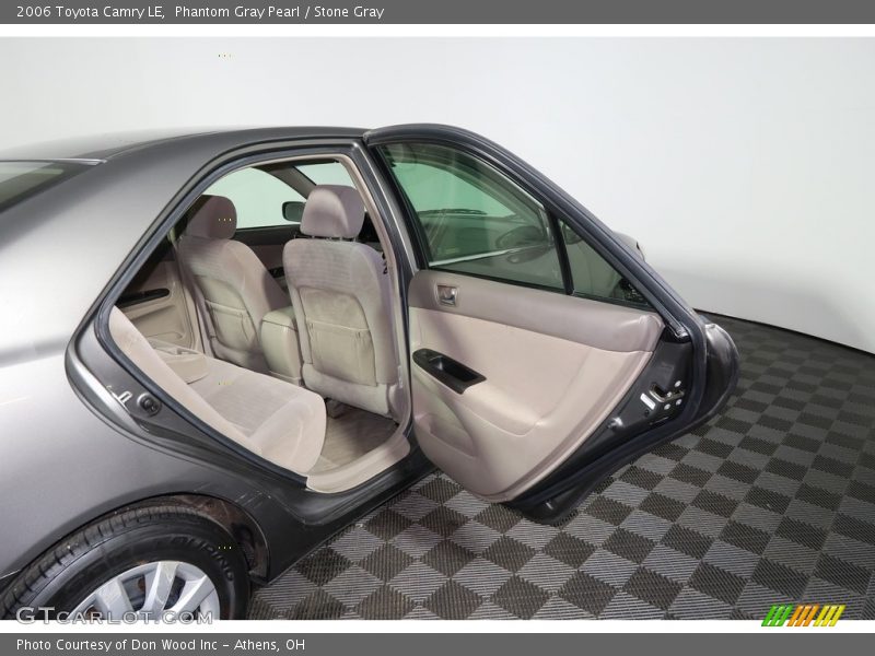 Phantom Gray Pearl / Stone Gray 2006 Toyota Camry LE