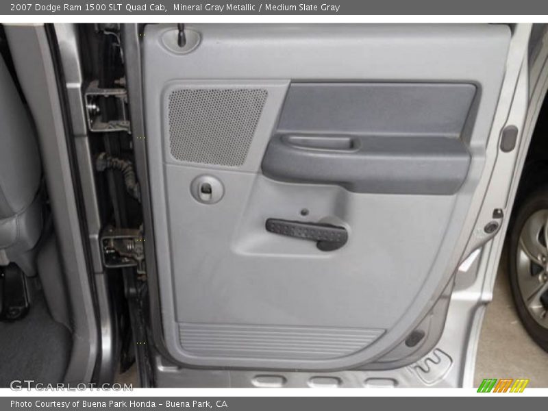 Mineral Gray Metallic / Medium Slate Gray 2007 Dodge Ram 1500 SLT Quad Cab