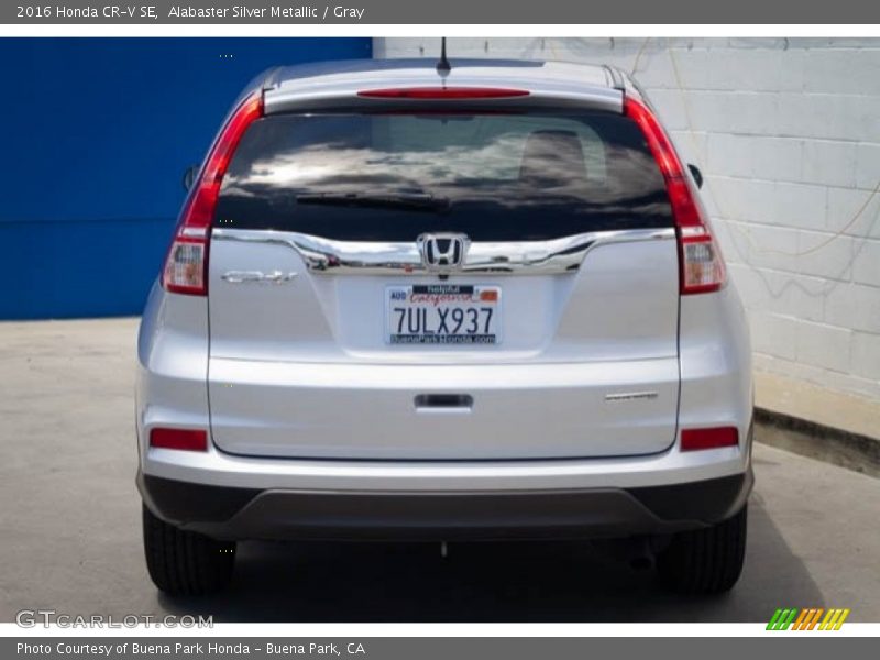 Alabaster Silver Metallic / Gray 2016 Honda CR-V SE