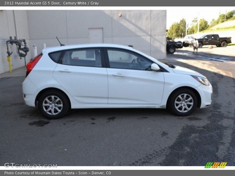 Century White / Gray 2012 Hyundai Accent GS 5 Door