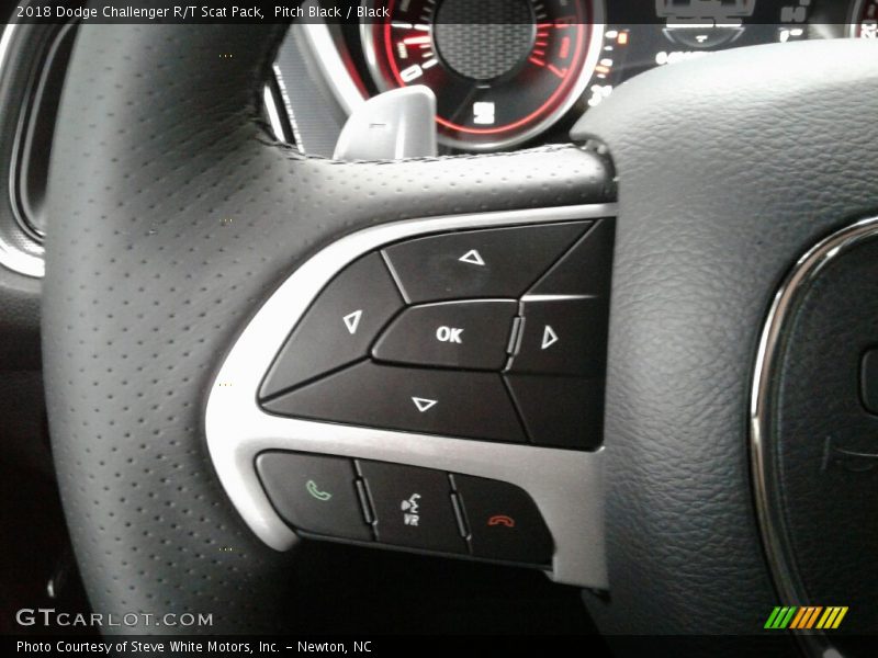 Pitch Black / Black 2018 Dodge Challenger R/T Scat Pack