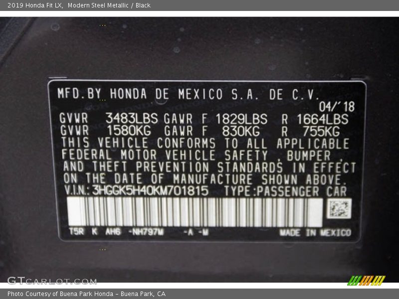 Modern Steel Metallic / Black 2019 Honda Fit LX