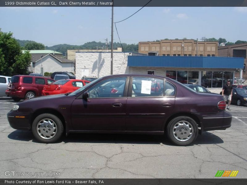 Dark Cherry Metallic / Neutral 1999 Oldsmobile Cutlass GL