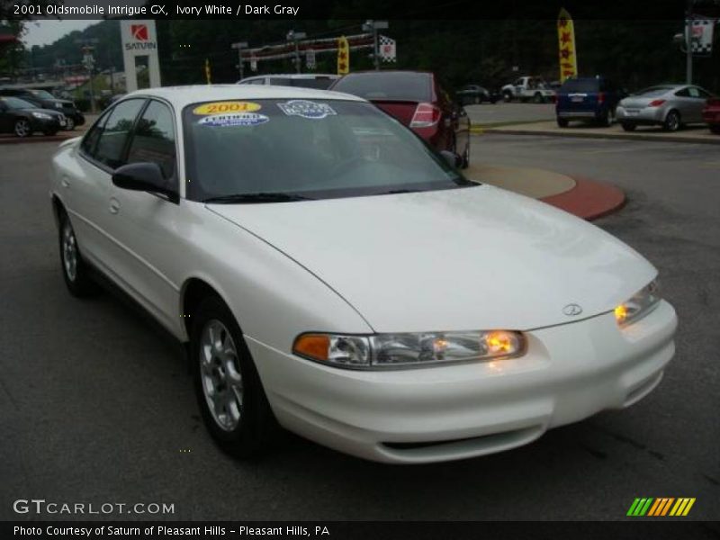 Ivory White / Dark Gray 2001 Oldsmobile Intrigue GX