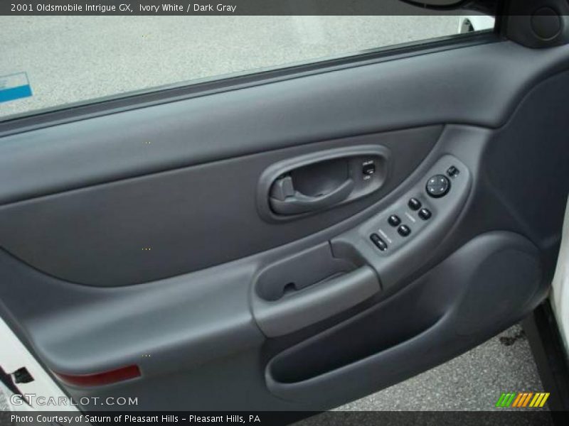 Ivory White / Dark Gray 2001 Oldsmobile Intrigue GX