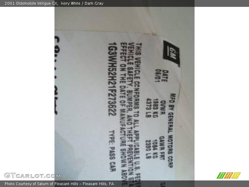 Ivory White / Dark Gray 2001 Oldsmobile Intrigue GX