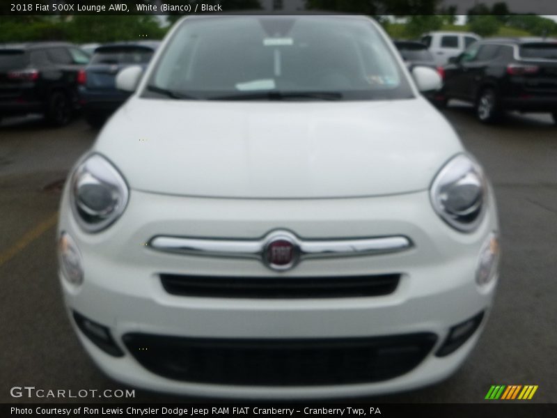 White (Bianco) / Black 2018 Fiat 500X Lounge AWD