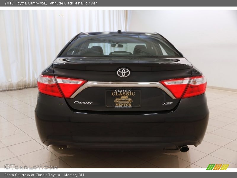Attitude Black Metallic / Ash 2015 Toyota Camry XSE