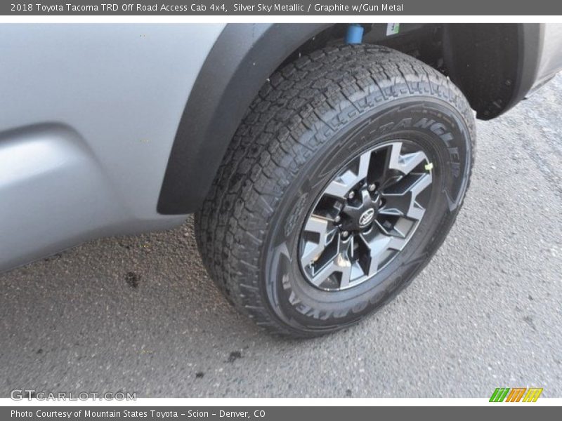 Silver Sky Metallic / Graphite w/Gun Metal 2018 Toyota Tacoma TRD Off Road Access Cab 4x4