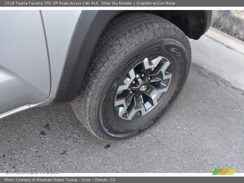 Silver Sky Metallic / Graphite w/Gun Metal 2018 Toyota Tacoma TRD Off Road Access Cab 4x4
