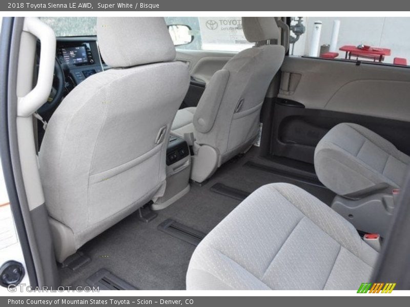 Super White / Bisque 2018 Toyota Sienna LE AWD