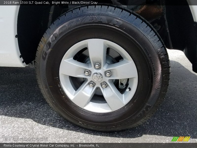 Bright White / Black/Diesel Gray 2018 Ram 1500 SLT Quad Cab