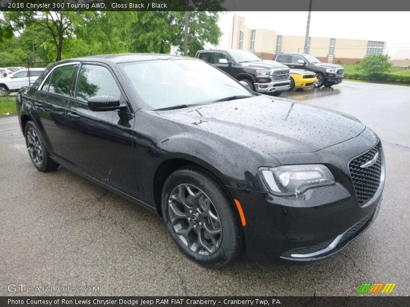 Front 3/4 View of 2018 300 Touring AWD