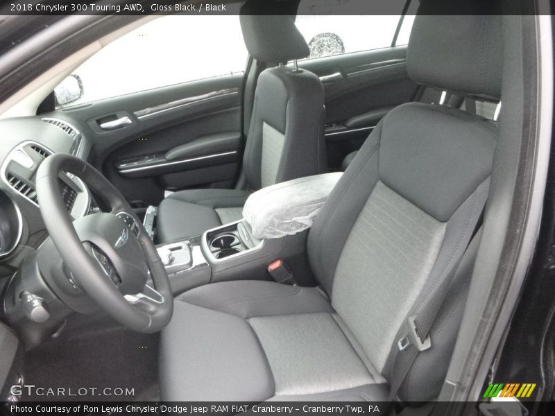 Gloss Black / Black 2018 Chrysler 300 Touring AWD