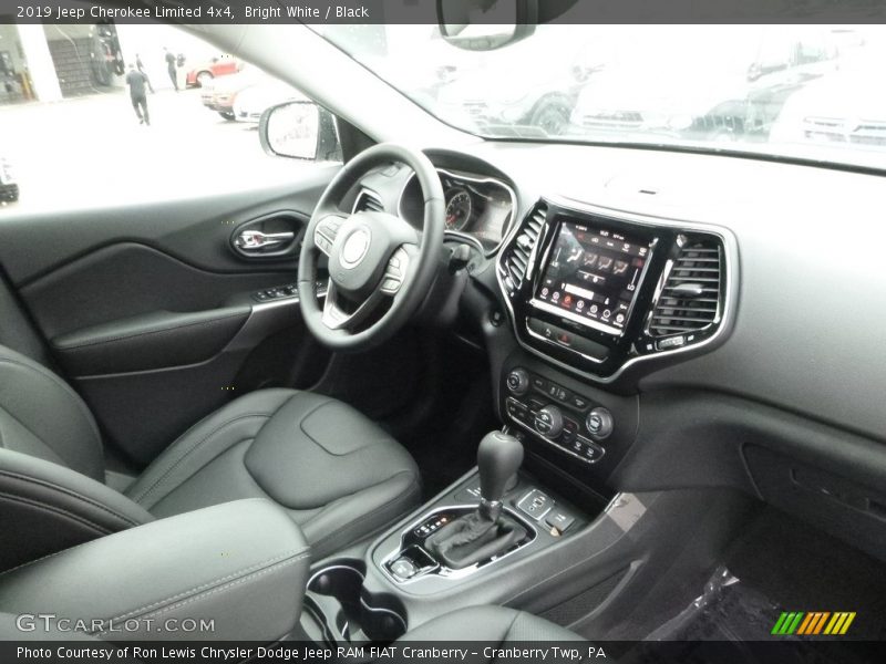 Bright White / Black 2019 Jeep Cherokee Limited 4x4