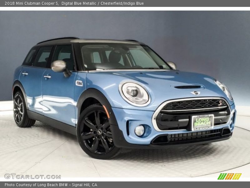 Front 3/4 View of 2018 Clubman Cooper S