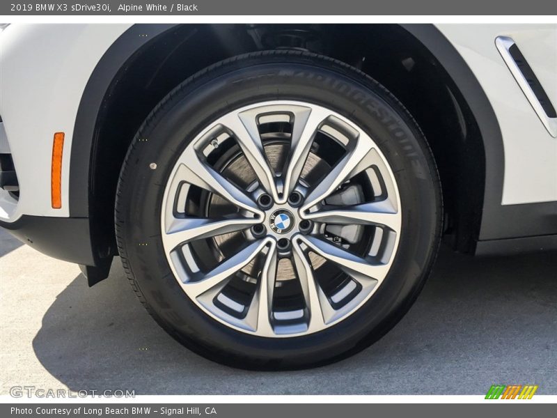 Alpine White / Black 2019 BMW X3 sDrive30i