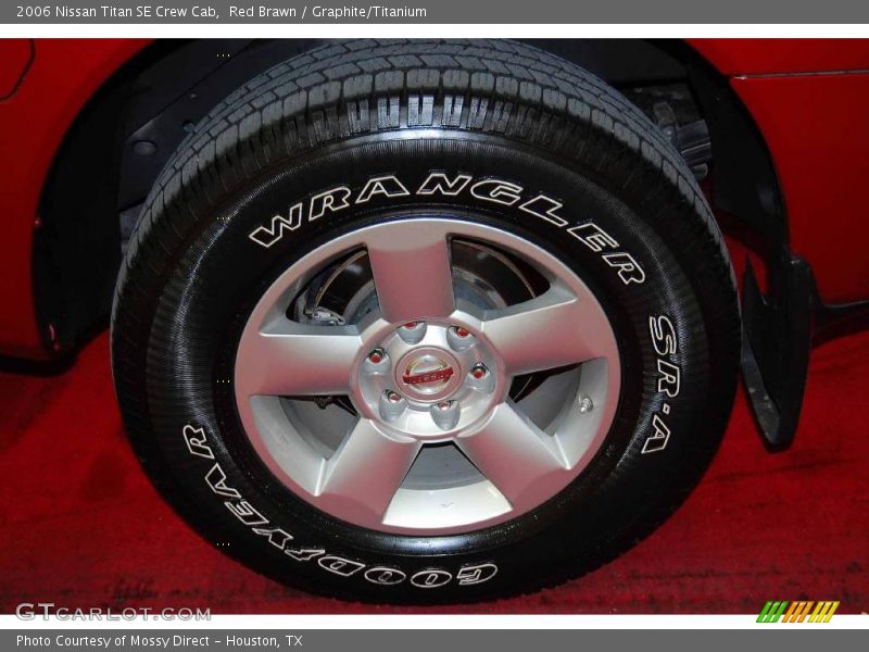 Red Brawn / Graphite/Titanium 2006 Nissan Titan SE Crew Cab
