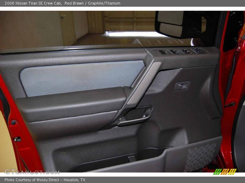 Red Brawn / Graphite/Titanium 2006 Nissan Titan SE Crew Cab