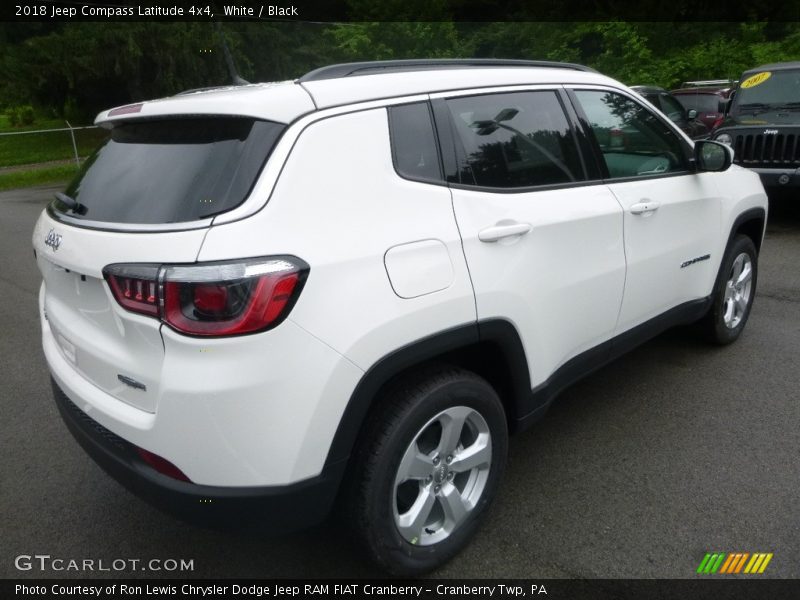 White / Black 2018 Jeep Compass Latitude 4x4