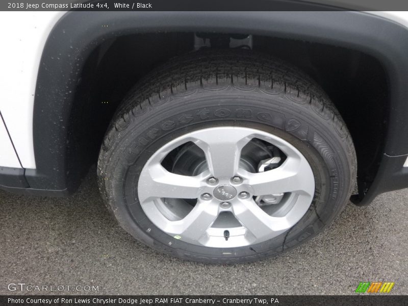 White / Black 2018 Jeep Compass Latitude 4x4