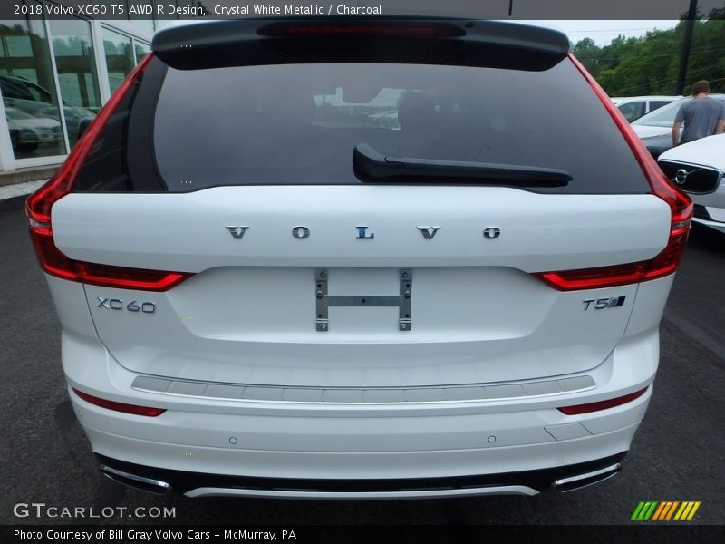 Crystal White Metallic / Charcoal 2018 Volvo XC60 T5 AWD R Design