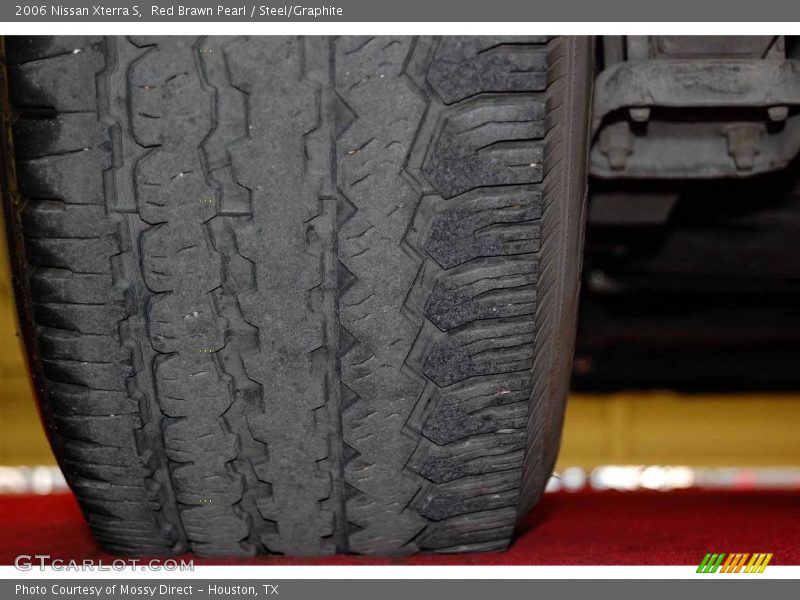 Red Brawn Pearl / Steel/Graphite 2006 Nissan Xterra S