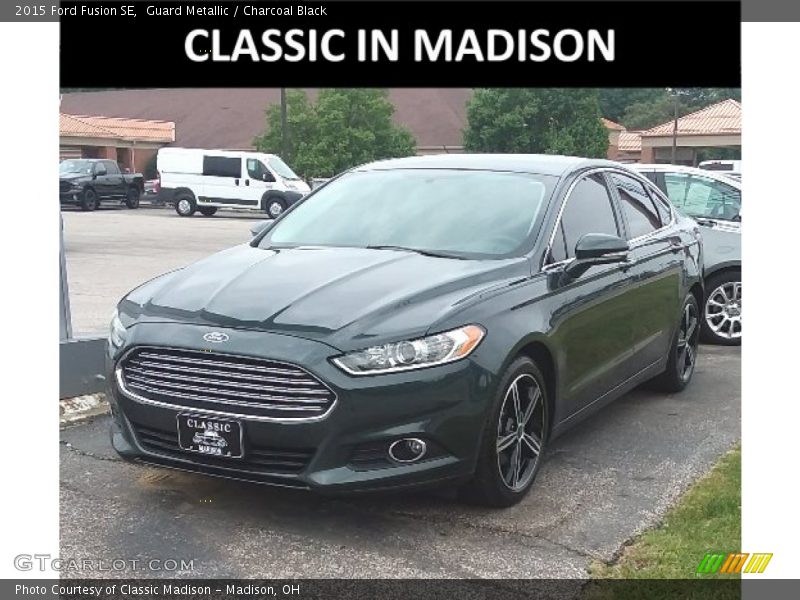 Guard Metallic / Charcoal Black 2015 Ford Fusion SE
