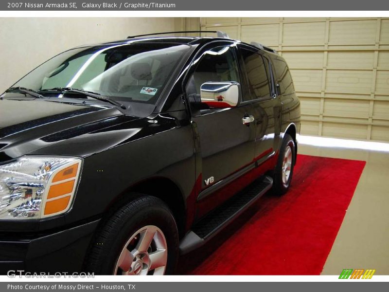 Galaxy Black / Graphite/Titanium 2007 Nissan Armada SE