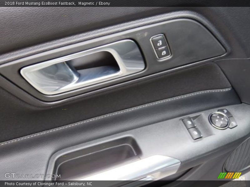 Magnetic / Ebony 2018 Ford Mustang EcoBoost Fastback
