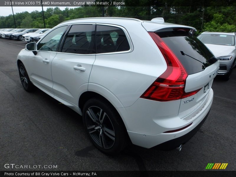 Crystal White Metallic / Blonde 2018 Volvo XC60 T5 AWD Momentum
