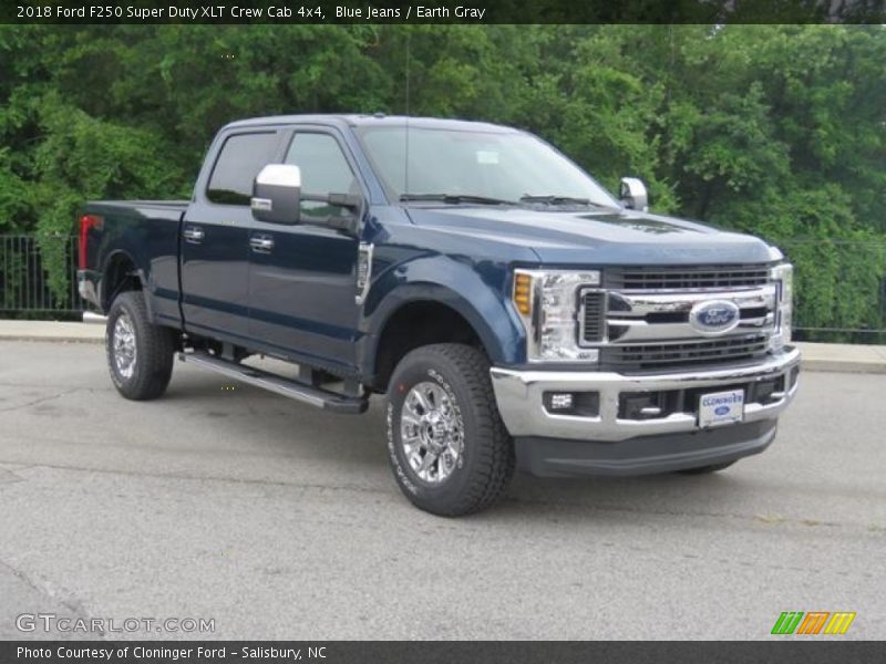 Blue Jeans / Earth Gray 2018 Ford F250 Super Duty XLT Crew Cab 4x4