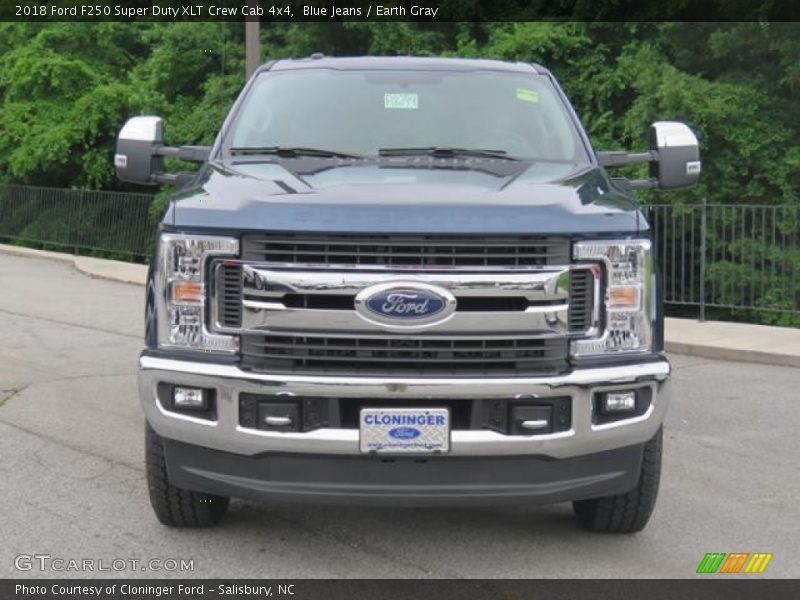 Blue Jeans / Earth Gray 2018 Ford F250 Super Duty XLT Crew Cab 4x4