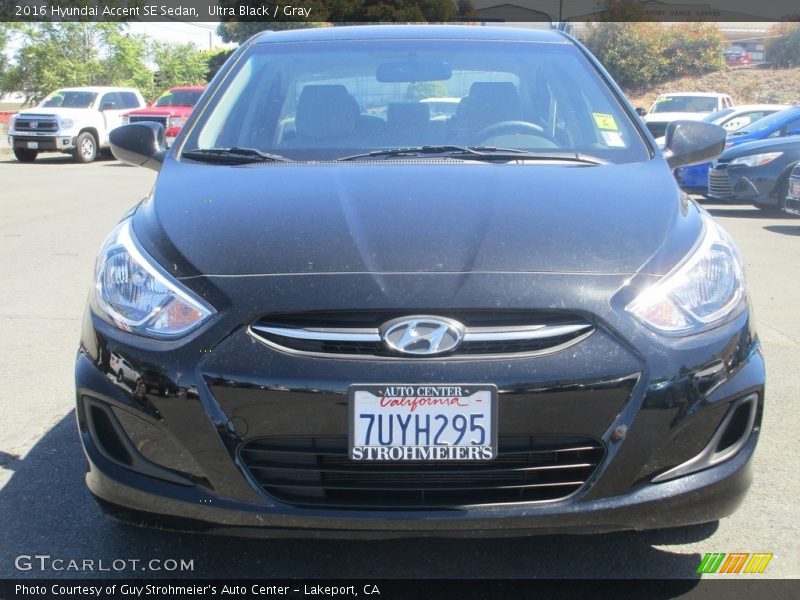 Ultra Black / Gray 2016 Hyundai Accent SE Sedan