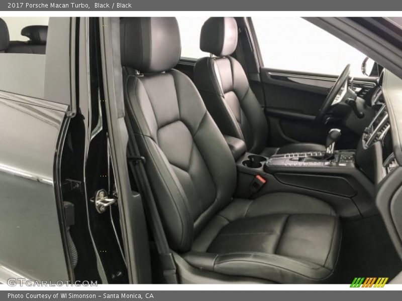 Black / Black 2017 Porsche Macan Turbo