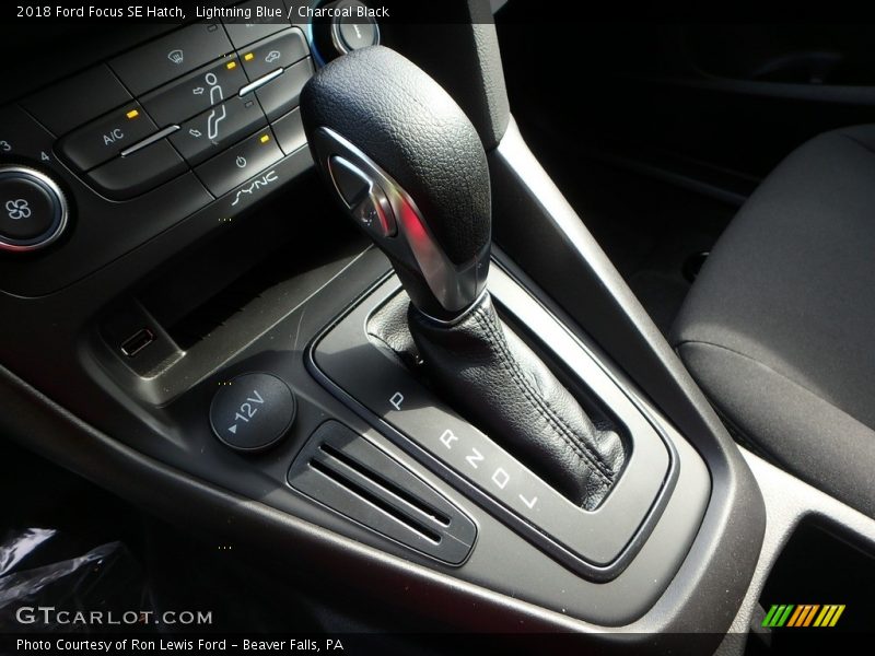 Lightning Blue / Charcoal Black 2018 Ford Focus SE Hatch