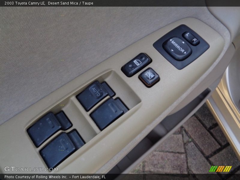 Desert Sand Mica / Taupe 2003 Toyota Camry LE