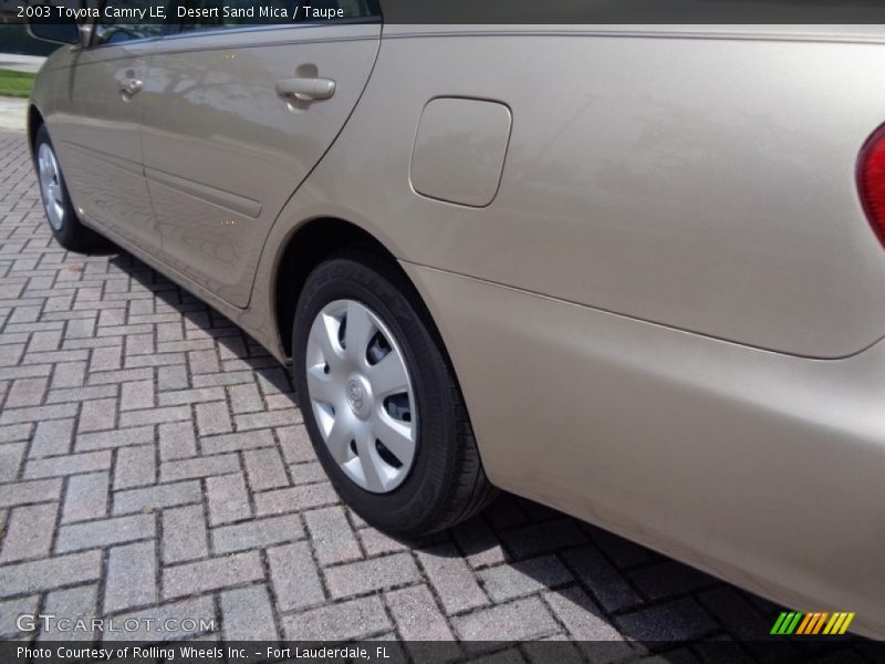 Desert Sand Mica / Taupe 2003 Toyota Camry LE