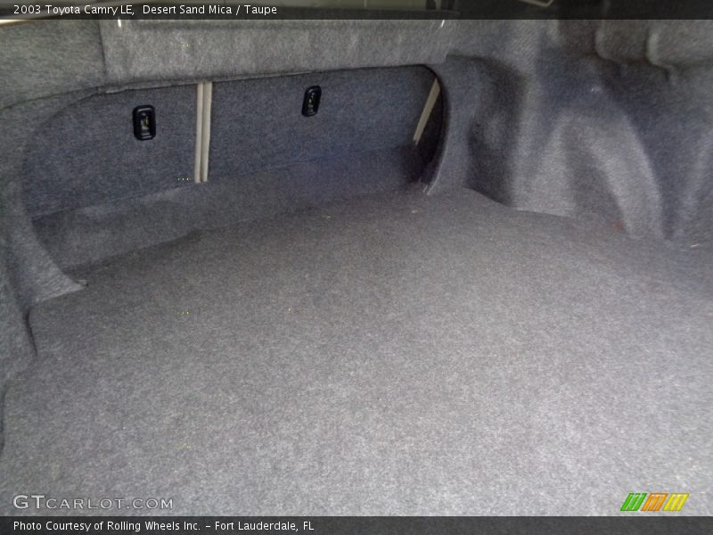 Desert Sand Mica / Taupe 2003 Toyota Camry LE
