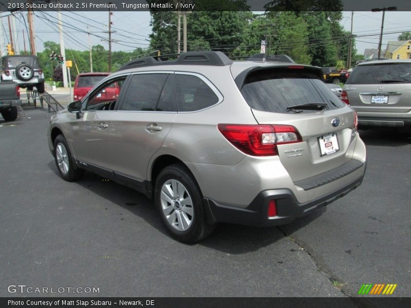 Tungsten Metallic / Ivory 2018 Subaru Outback 2.5i Premium