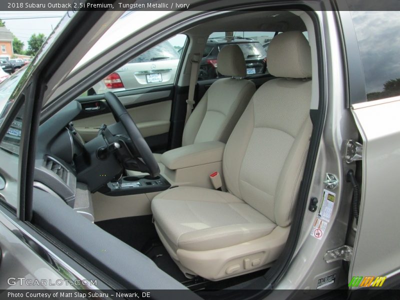 Tungsten Metallic / Ivory 2018 Subaru Outback 2.5i Premium